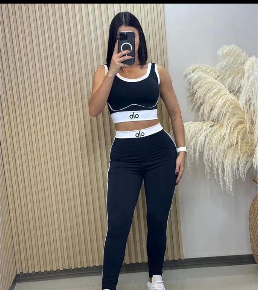 Sporty Contrast Sculpt Set