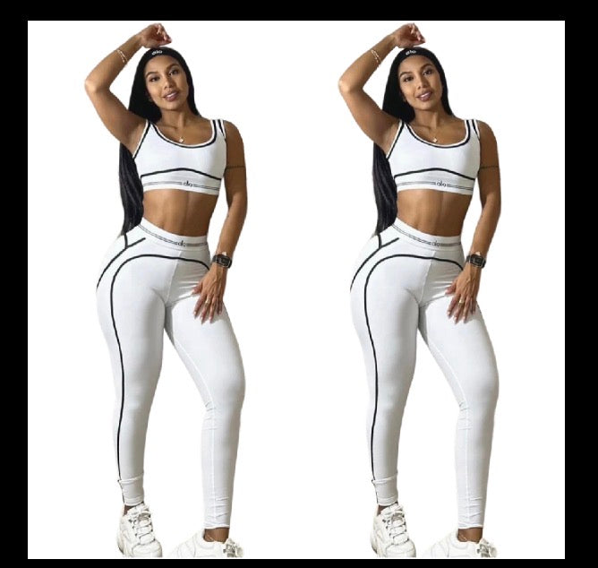 Sculpted Contrast Activewear Set
