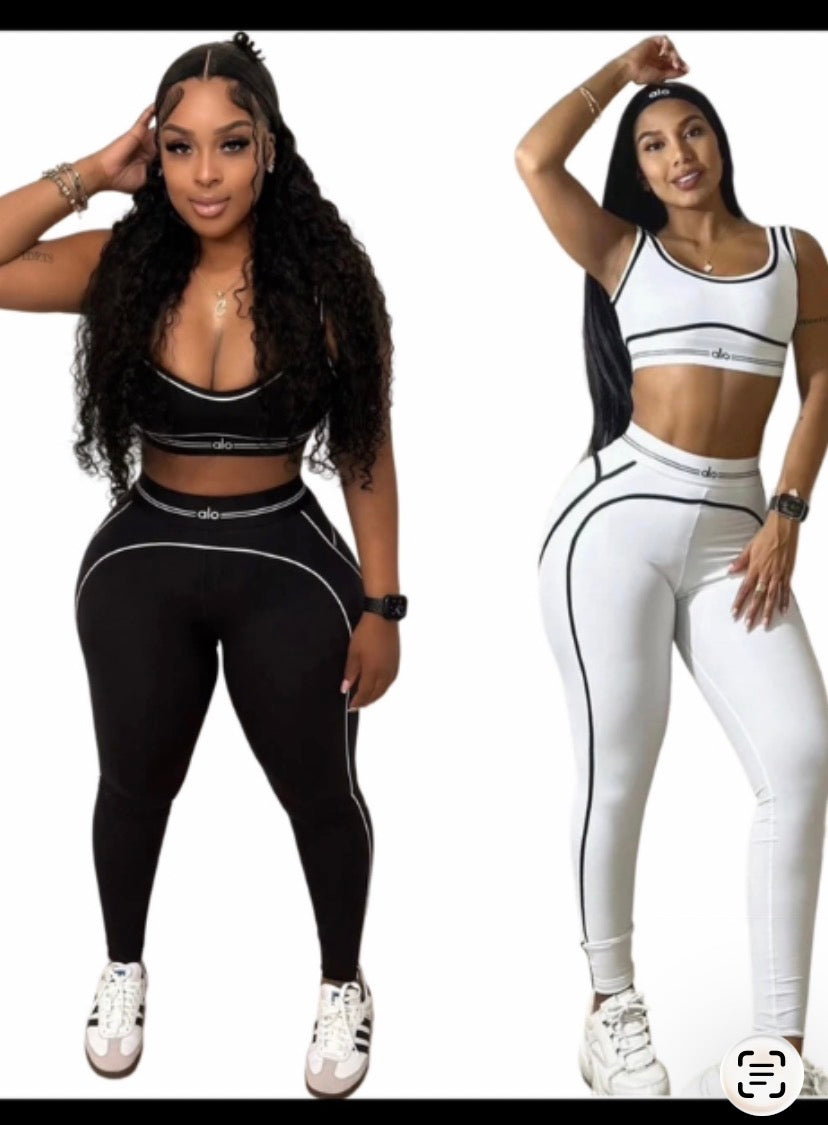 Sculpted Contrast Activewear Set