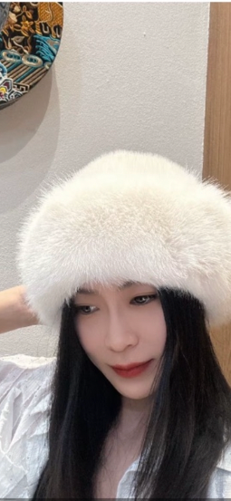 Colorful Winter Hats for Bold Personalities