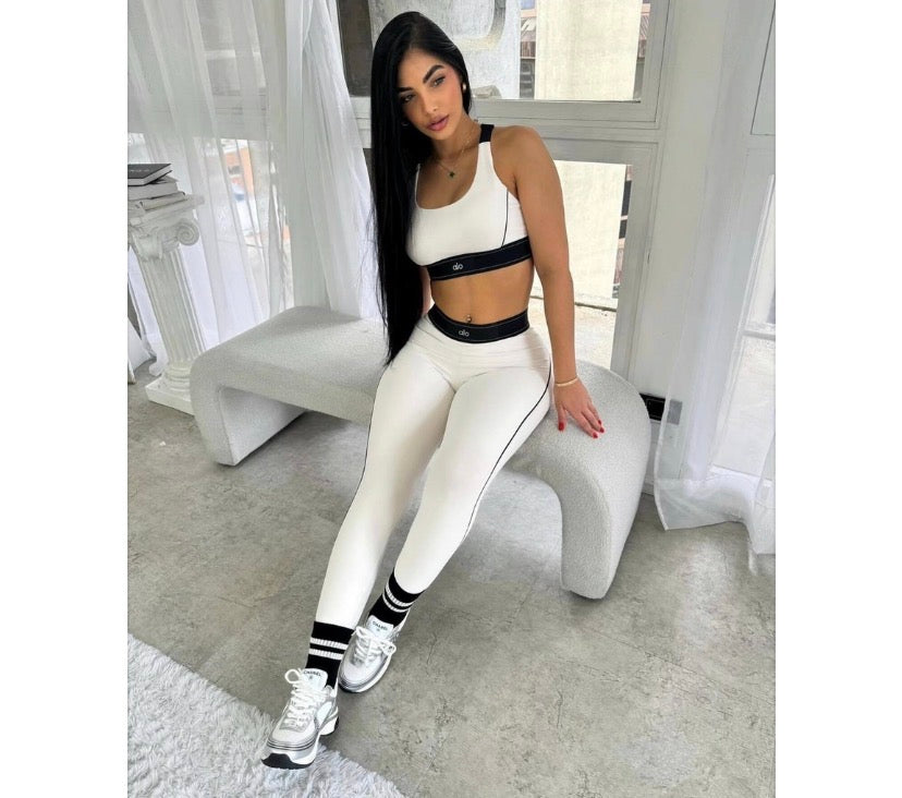 Sleek Performance Legging Set