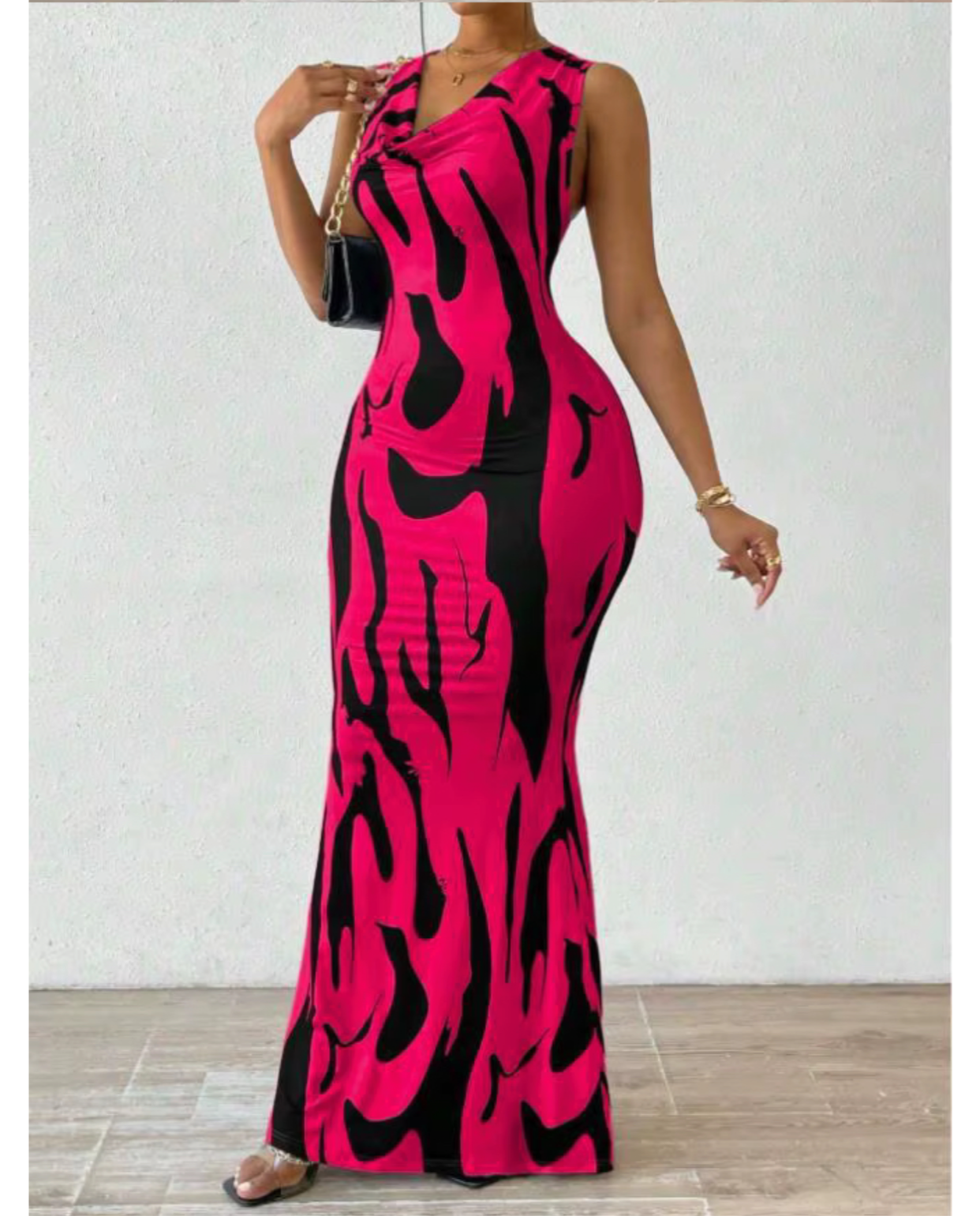 New creative v neck long dress with fresh and sweet casual style