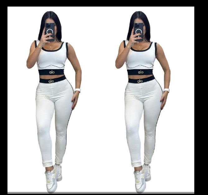 Sporty Contrast Sculpt Set