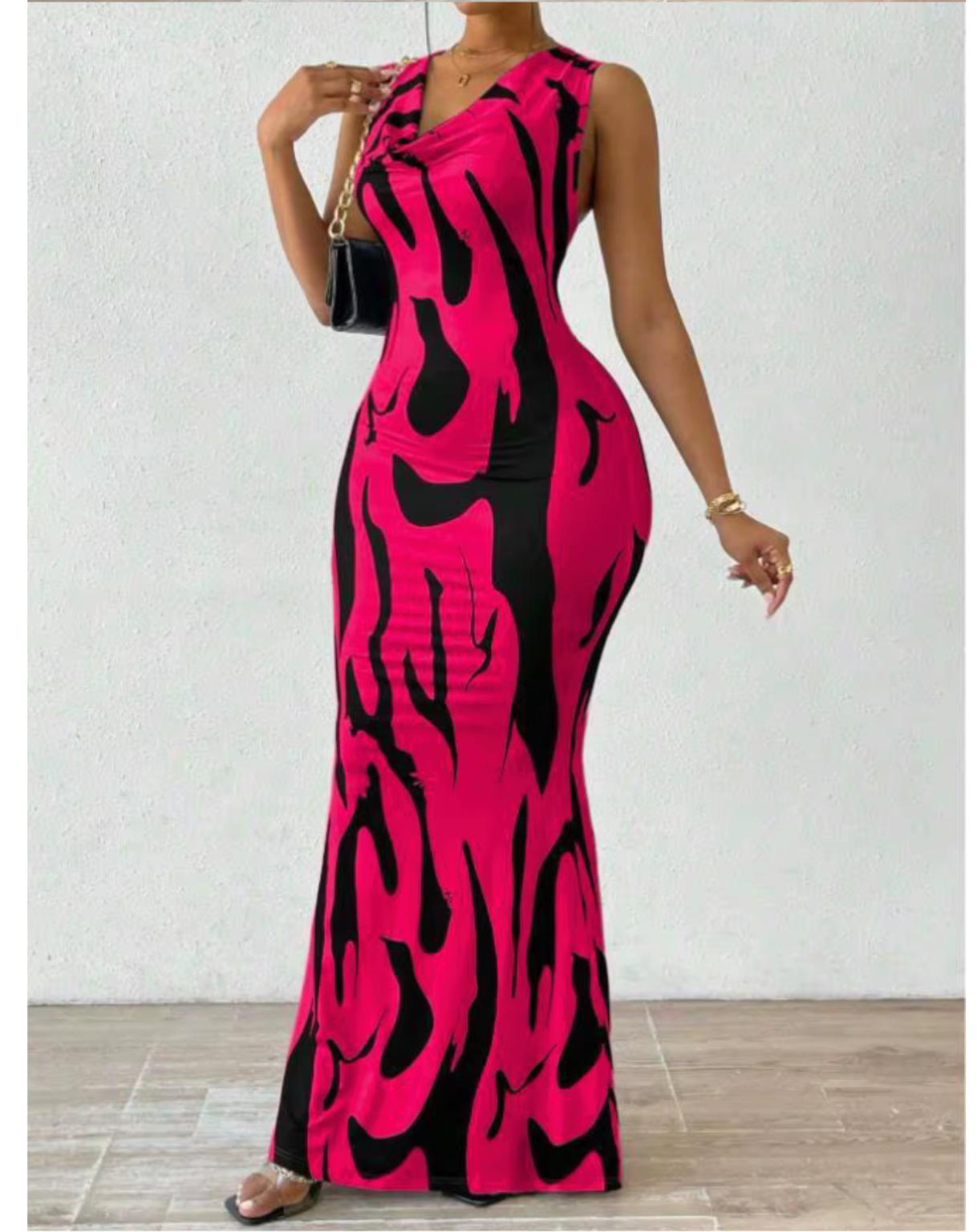 New creative v neck long dress with fresh and sweet casual style