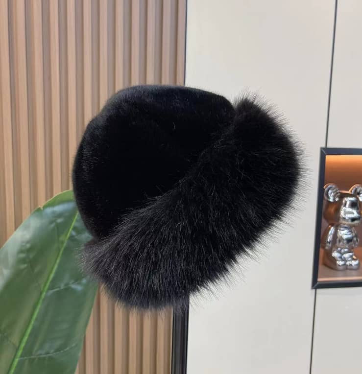 Colorful Winter Hats for Bold Personalities